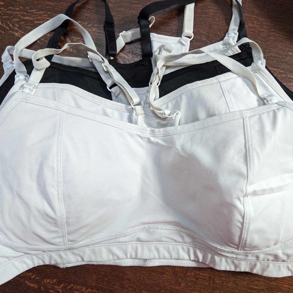Motherhood maternity nursing bra soft cups XL
